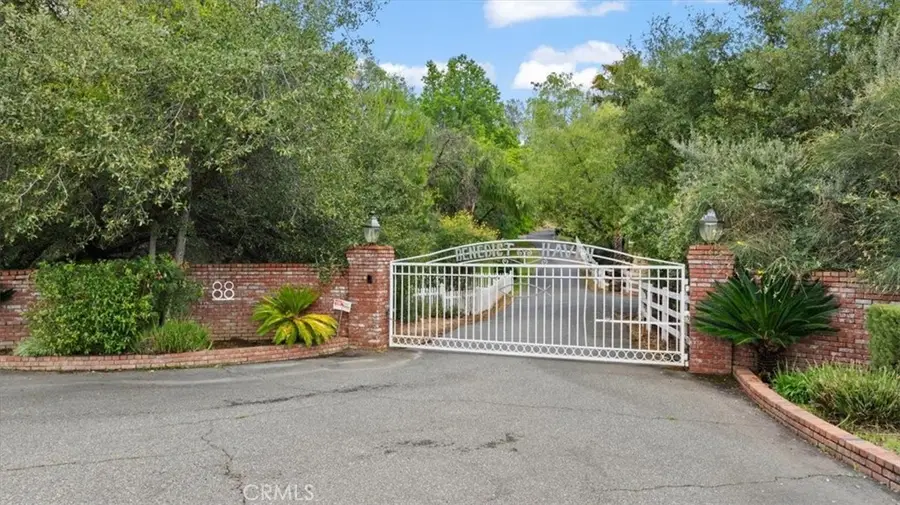 88 Almond Avenue, Oroville, CA 95966 - #3