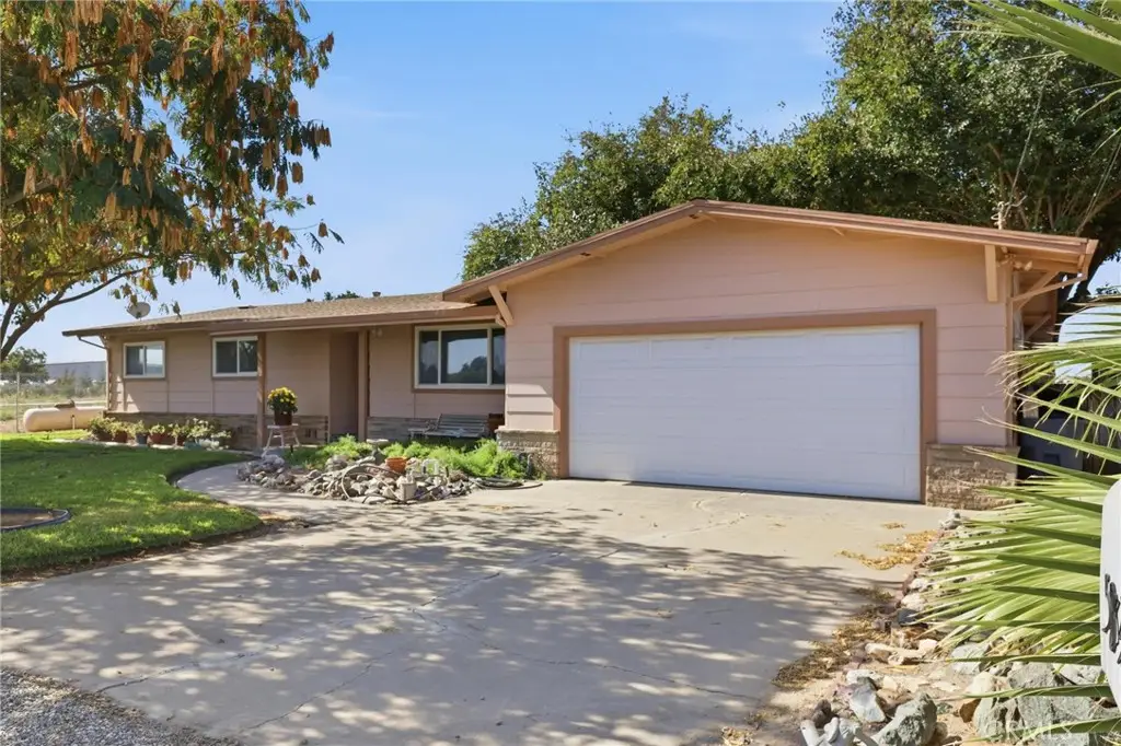 5849 Turner Way, Yuba City, CA 95993 - #1
