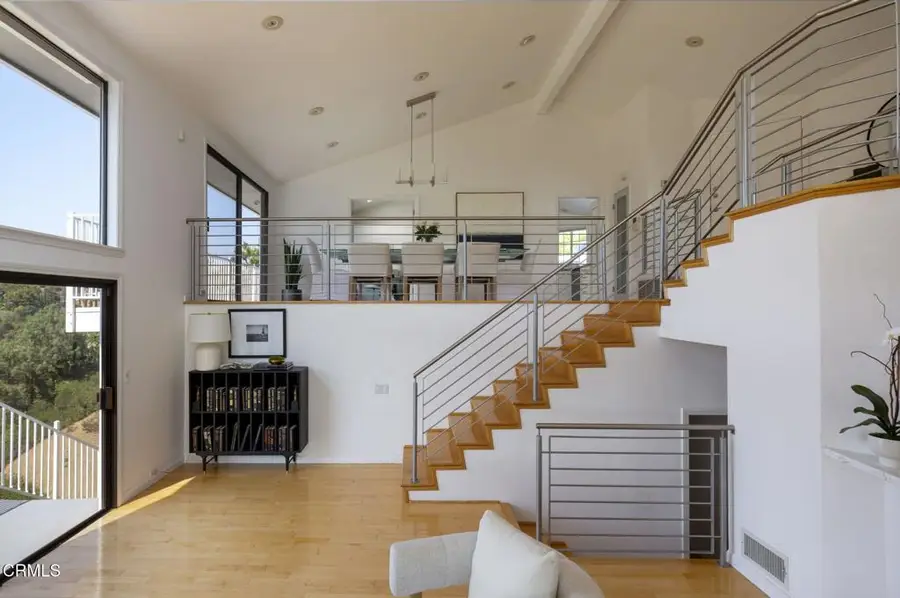 363 Patrician Way, Pasadena, CA 91105 - Image #2