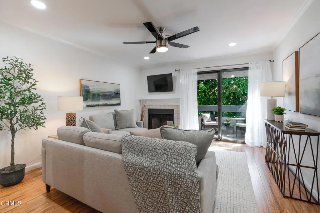 355 S Marengo Avenue #203, Pasadena, CA 91101 - Image #1