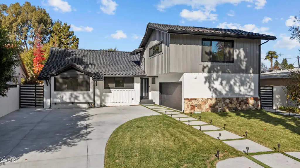 14145 Weddington Street, Sherman Oaks, CA 91401 - Image #1