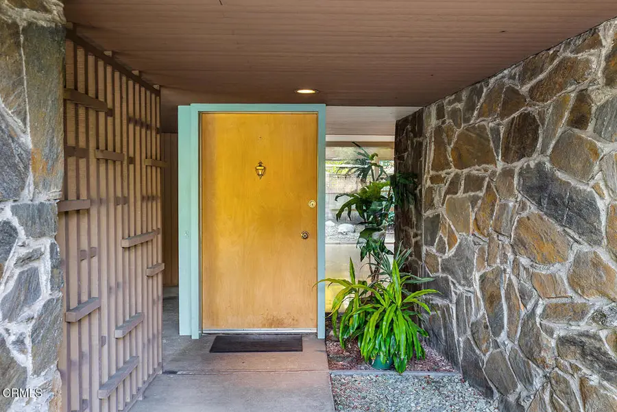 670 Westbridge Place, Pasadena, CA 91105 - Image #2