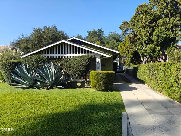 1501 N El Molino Avenue, Pasadena, CA 91104