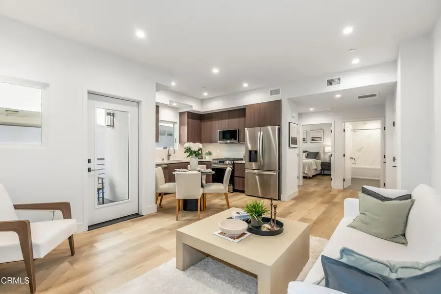 150 S Oak Knoll Avenue #303, Pasadena, CA 91101 - #3