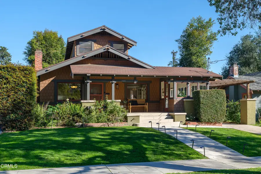 1046 N Michigan Avenue, Pasadena, CA 91104 - Image #2