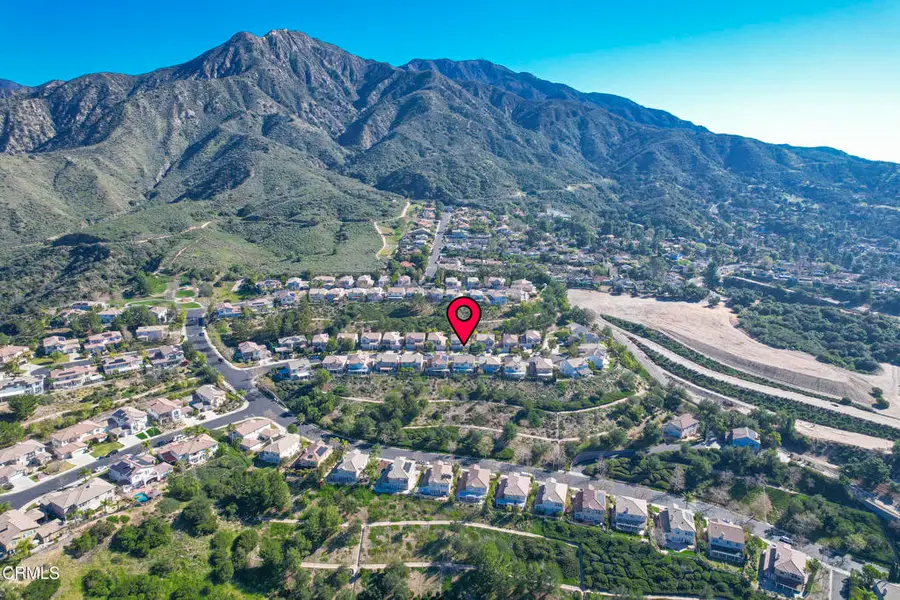 11071 N Tamberly Lane, Tujunga, CA 91042 - Image #3