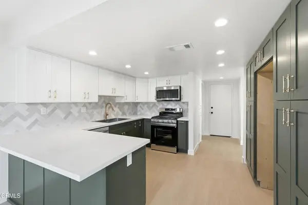823 Earlham Street #4, Pasadena, CA 91101