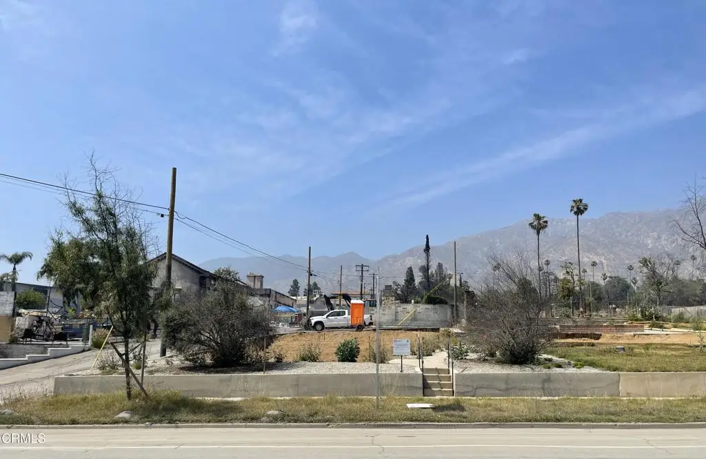 917 E Mendocino Street, Altadena, CA 91001 - #1