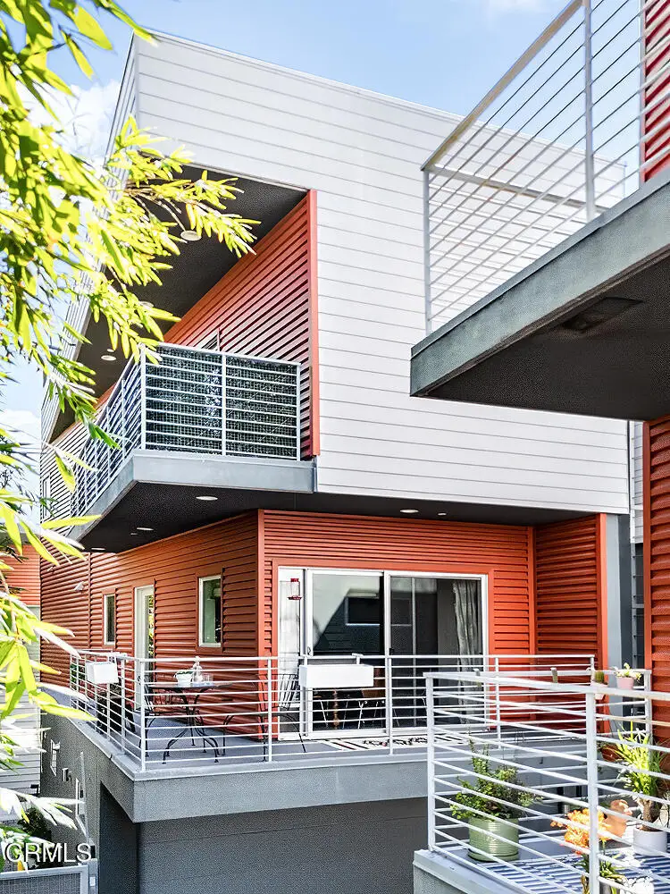 2222 Strata Lane, Los Angeles, CA 90041 - #2