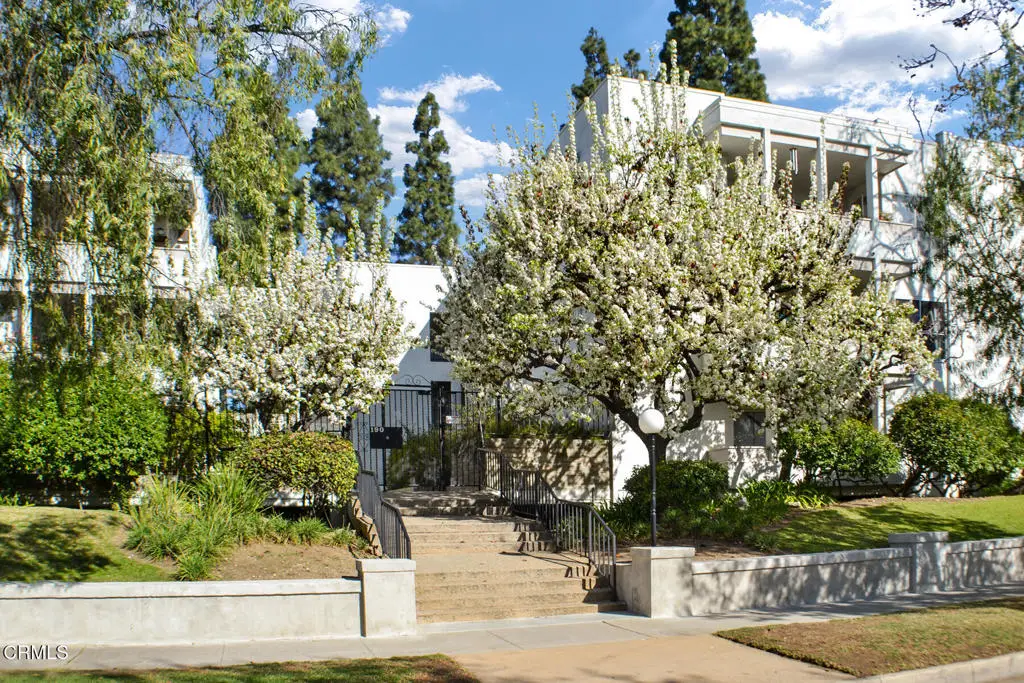 190 Arroyo Terrace #102, Pasadena, CA 91103 - #1