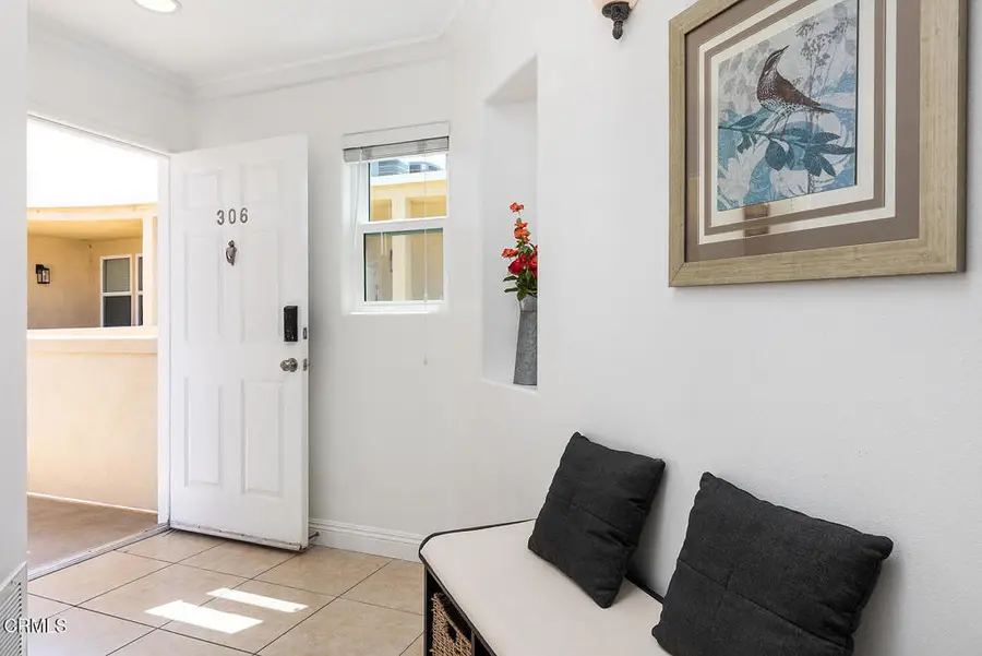 5703 Laurel Canyon Boulevard #306, Valley Village, CA 91607 - #2