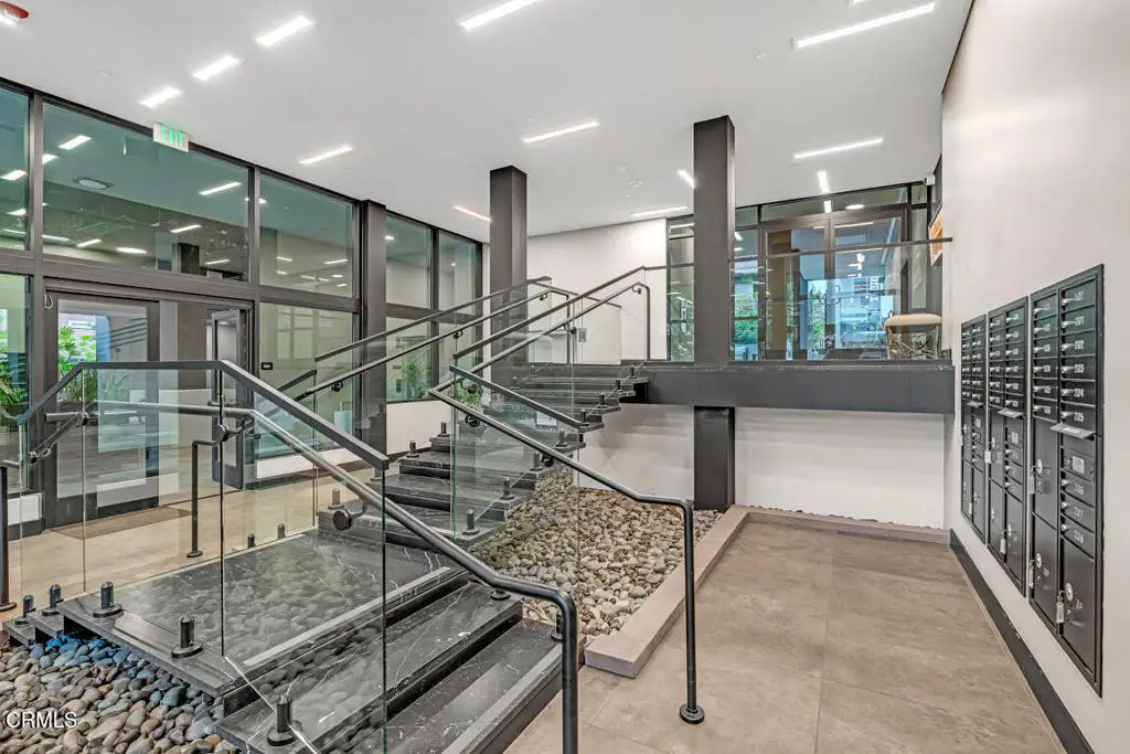 178 S Euclid Avenue #412, Pasadena, CA 91104 - #1