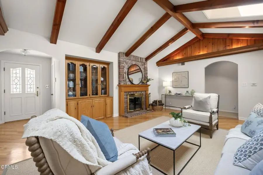 5036 Matilija Avenue, Sherman Oaks, CA 91423 - #3