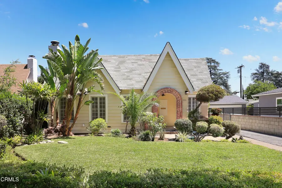 2122 Navarro Avenue, Altadena, CA 91001 - #3