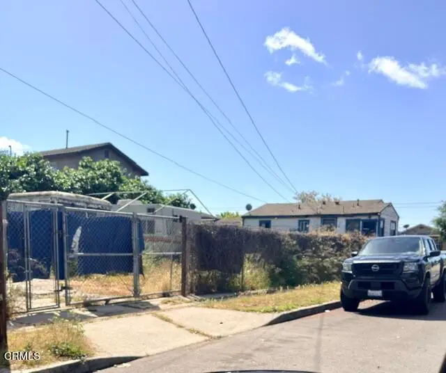 203 E 107th Street, Los Angeles, CA 90003 - #3