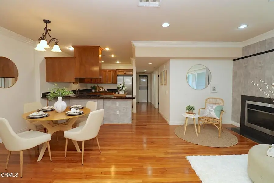 3855 Ingraham Street #204, Los Angeles, CA 90005 - #2