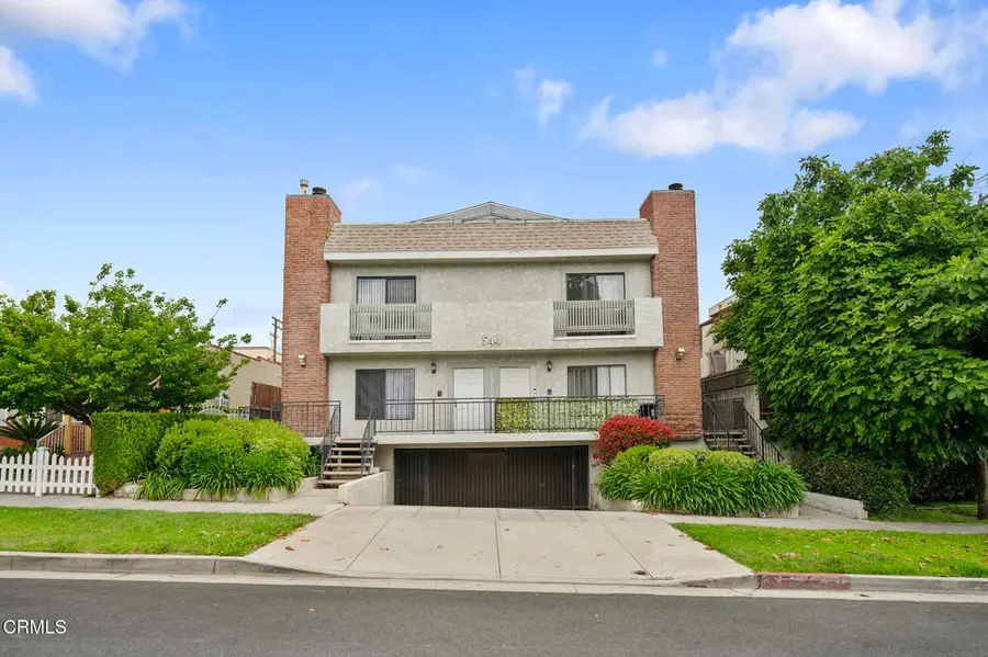 544 E Magnolia #D, Burbank, CA 91501 - #2