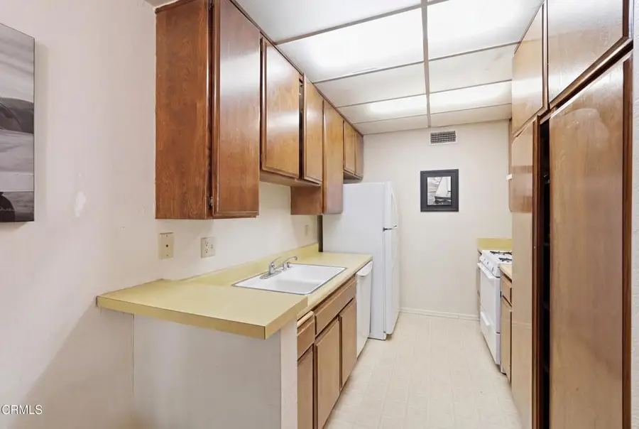 12321 Riverside Drive #204, Valley Village, CA 91607 - #3