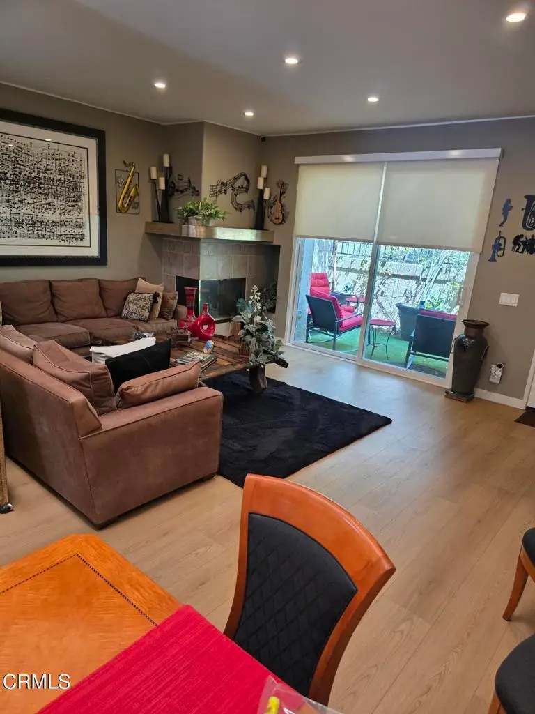 22337 Mission Circle, Chatsworth, CA 91311 - #3