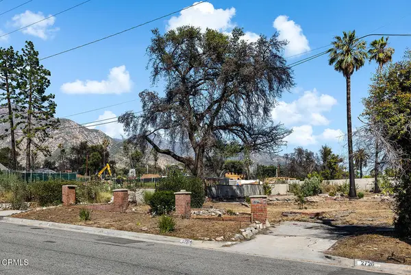 2726 N Marengo Avenue, Altadena, CA 91001