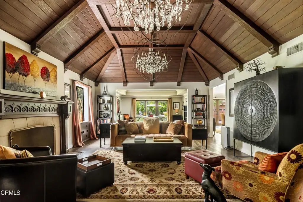 1096 N Holliston Avenue, Pasadena, CA 91104 - #1