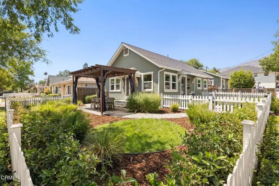 1677 N Sierra Bonita Avenue, Pasadena, CA 91104 - #2