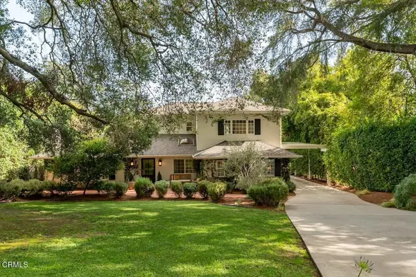 2060 E Altadena Drive, Altadena, CA 91001