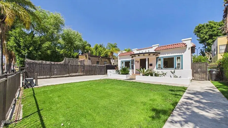 1232 N El Centro Avenue, Los Angeles, CA 90038 - #3