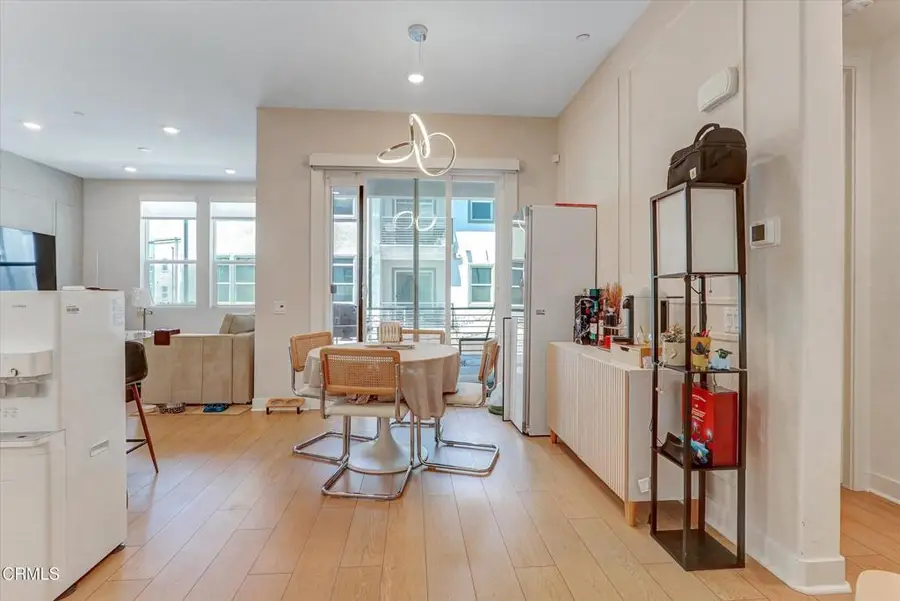 27406 N Merlin Place #202, Valencia, CA 91381 - #3