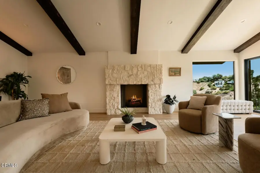 3250 Coldwater Canyon Avenue, Studio City, CA 91604 - #3