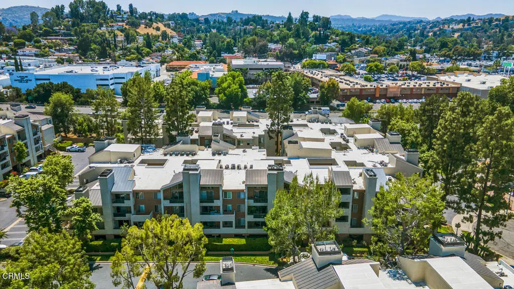 5500 Owensmouth Avenue #104, Woodland Hills, CA 91367 - #1