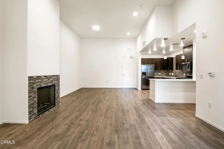 124 W Colorado Street #101, Glendale, CA 91204 - #3