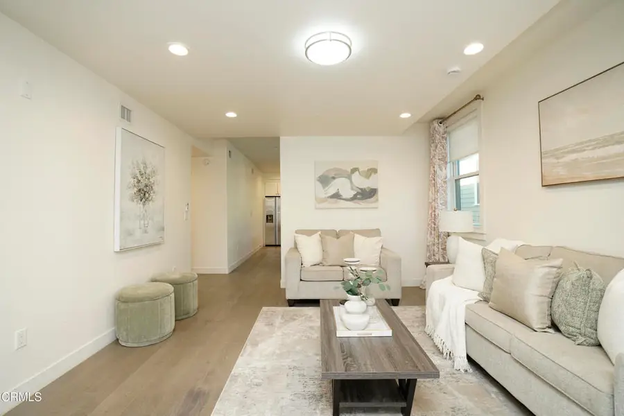 385 S Marengo Avenue #205, Pasadena, CA 91101 - #3
