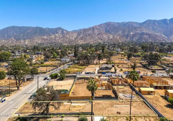2738 N Marengo Avenue, Altadena, CA 91001