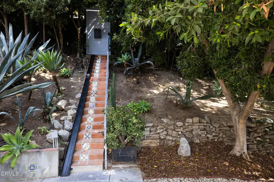 3836 De Longpre Avenue, Los Angeles, CA 90027 - #2