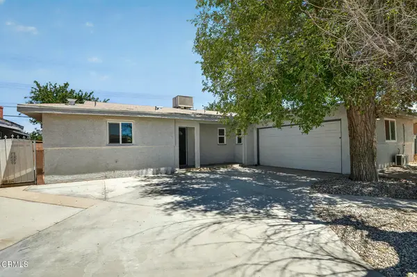 137 E Avenue J 8, Lancaster, CA 93535