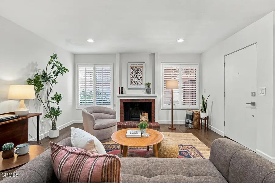 121 Arlington Drive #8, Pasadena, CA 91105 - #2