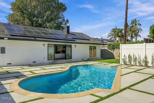 8334 Gladbeck Avenue, Northridge, CA 91324
