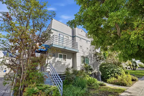 315 Cameron Place #3, Glendale, CA 91207