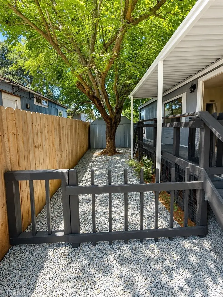 1668 Oro Dam W, Oroville, CA 95965 - #2
