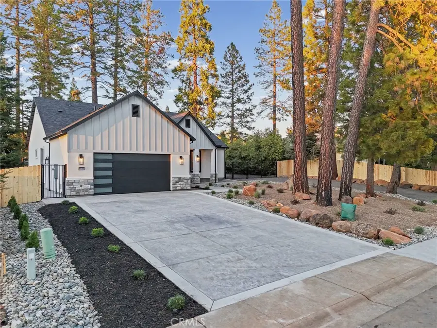 1677 Paradisewood Drive, Paradise, CA 95969 - #2
