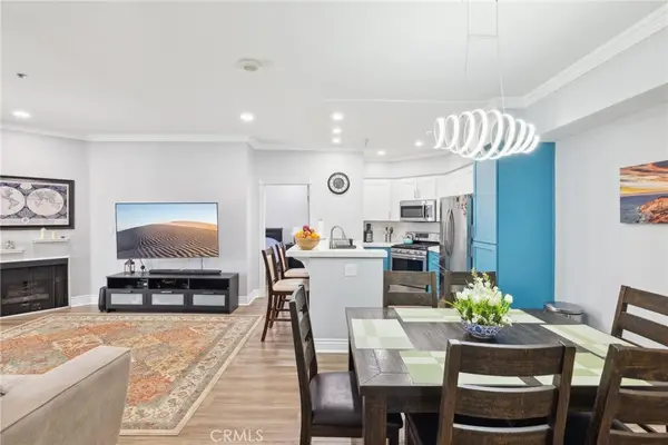 14914 Hamlin #104, Van Nuys, CA 91411