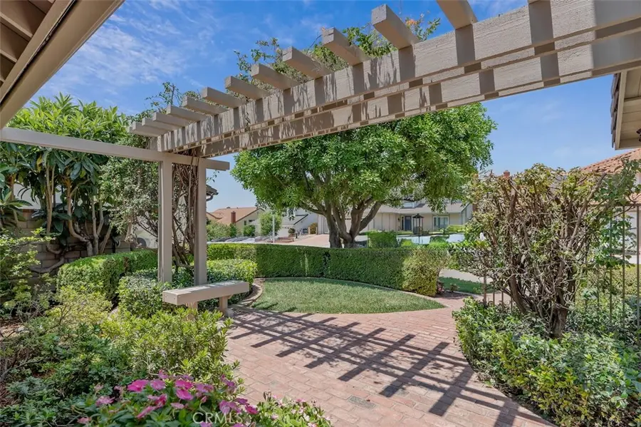 11422 Ridgegate Drive, Whittier, CA 90601 - Image #2