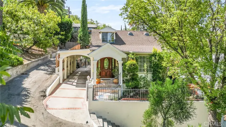 624 Redfield Avenue, Los Angeles, CA 90042 - #2