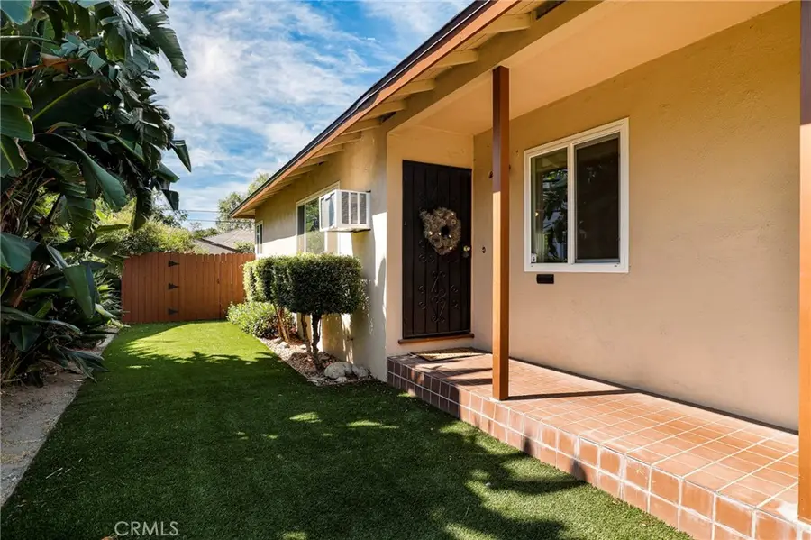 576 E Columbia Avenue, Pomona, CA 91767 - Image #3