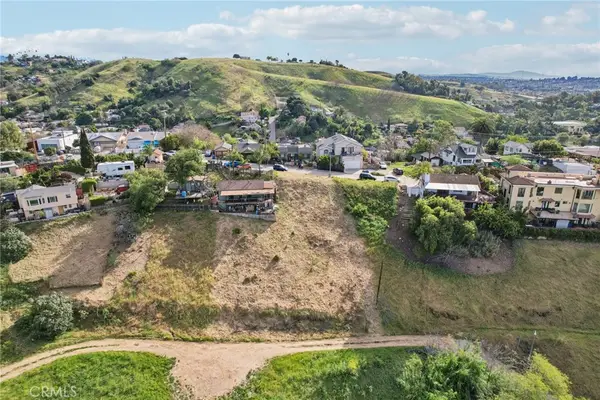 2701 N Thomas Street, Los Angeles, CA 90031