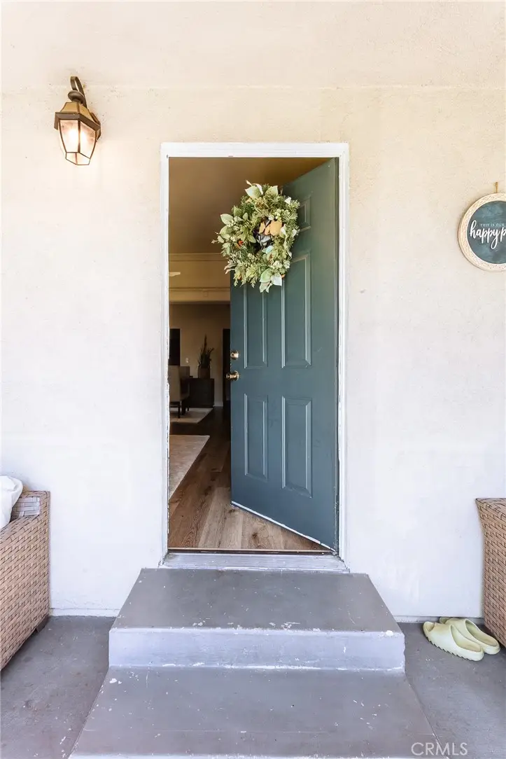 1041 W 48th Street, Los Angeles, CA 90037 - #2