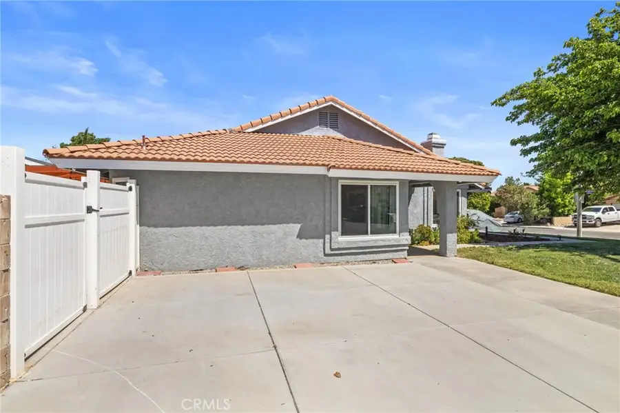 40723 Via Honrado, Palmdale, CA 93551 - #3