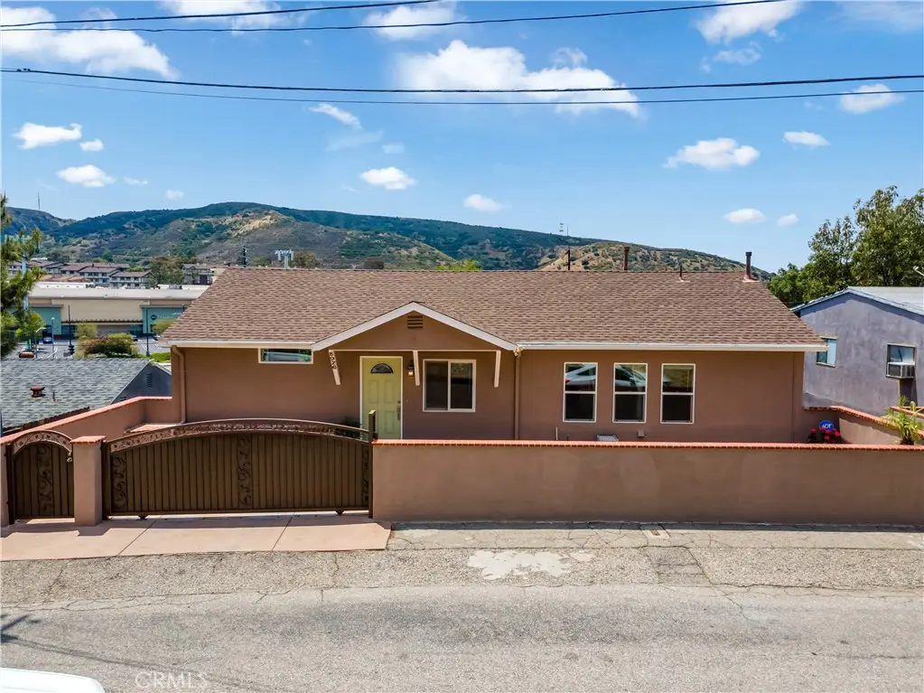 8926 Oswego Street, Sunland, CA 91040 - #1