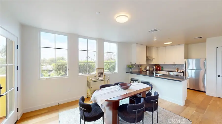 1878 E Walnut Street #319, Pasadena, CA 91107 - #3